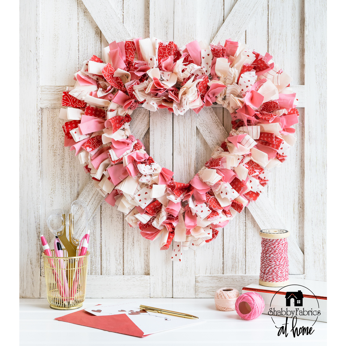 Double-Sided Heart Wreath Decorative Sign That Says I Love You