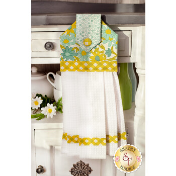 Hanging Towel Kit - A Blooming Bunch - White