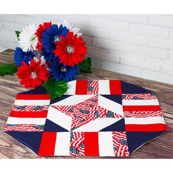 Easy Patriotic Table Topper Pattern