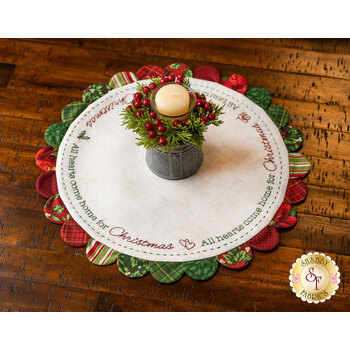  Scalloped Table Topper Kit - Home For Christmas - Old Time Christmas