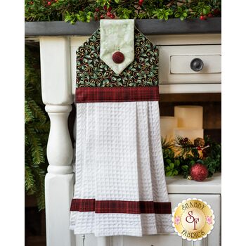  Hanging Towel Kit - Winter Elegance - Holly