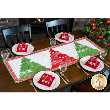  Tree Farm Table Runner Kit - Merry and Bright