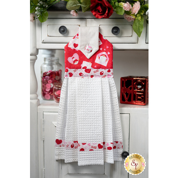 Hanging Towel Kit - Gnomie Love - Red