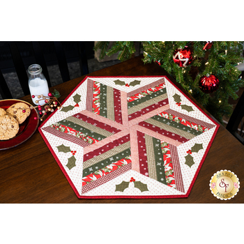 60 Degree Diamond Table Topper - Christmas at Buttermilk Acres - SAMPLE