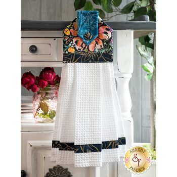 Hanging Towels - Moody Bloom - SET OF 2 SAMPLES