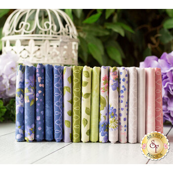 Cottage Bouquet 16 FQ Set by Maywood Studio
