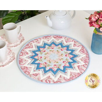  Point of View Kaleidoscope Folded Star Table Topper Kit - French Roses