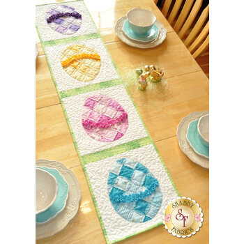 Ruched Easter Egg Table Runner Kit