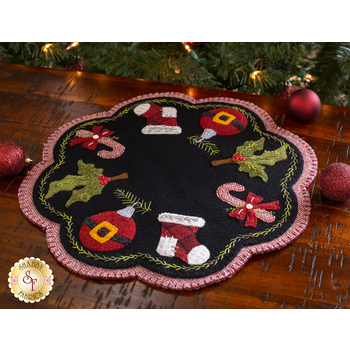  Santa Baby Penny Mat - Wool Kit