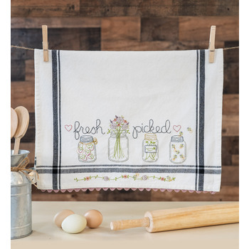  Fresh Picked Embroidery Dishtowel Kit - Bareroots