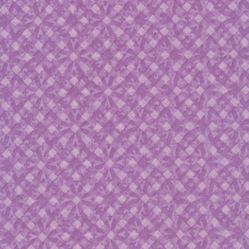 Tonal purple geometric diamond print