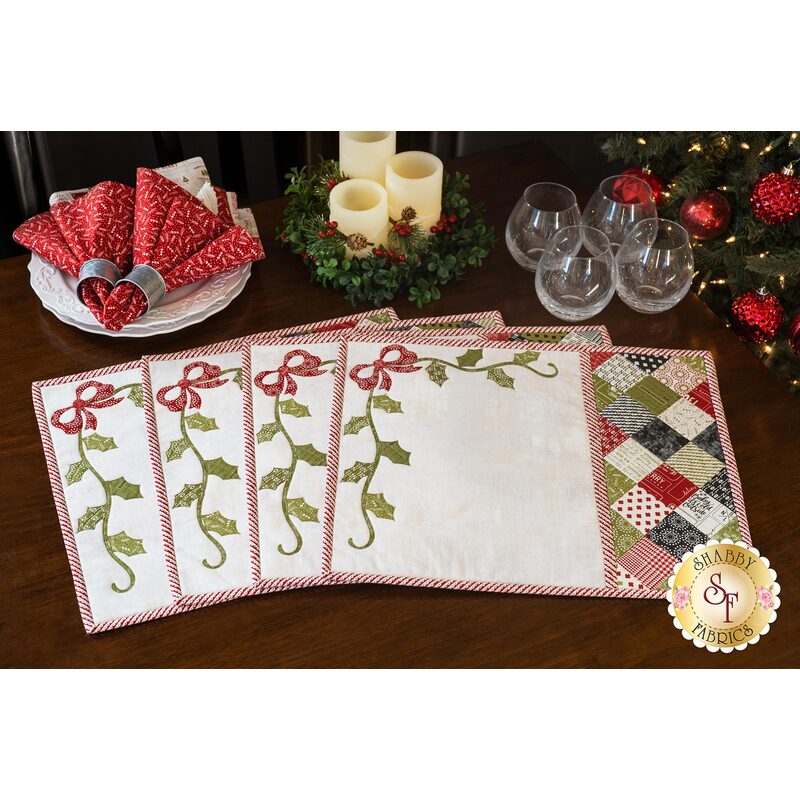 Holly Ribbon Patchwork Placemats Kit - The Christmas Card - Makes 4