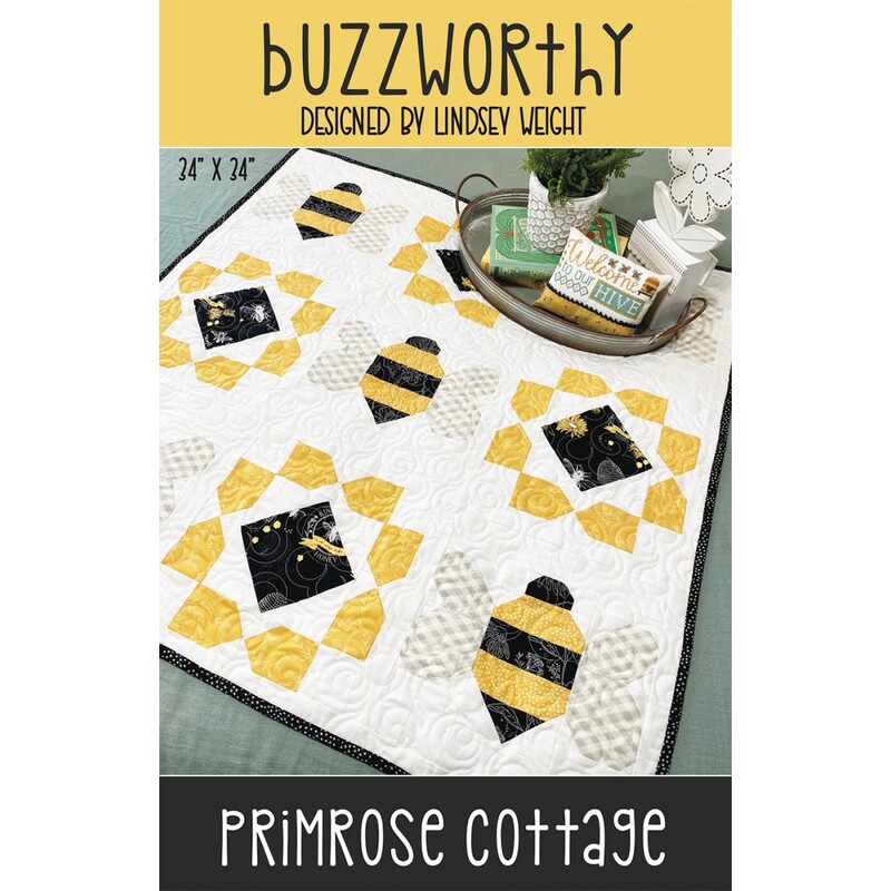 front of Buzzworthy table topper pattern